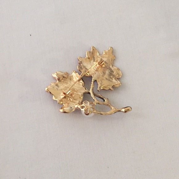 🍏50% OFF/3+...Glittering Maple Leaves Brooch - Picture 7 of 9